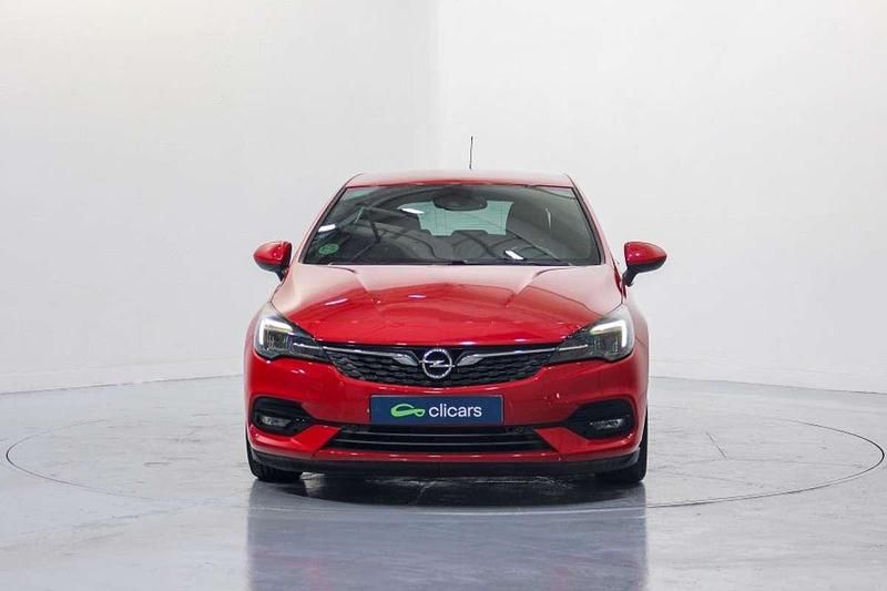 Usado Opel Astra S 105 HP (77 kW) 2020 Vermelho Citadino