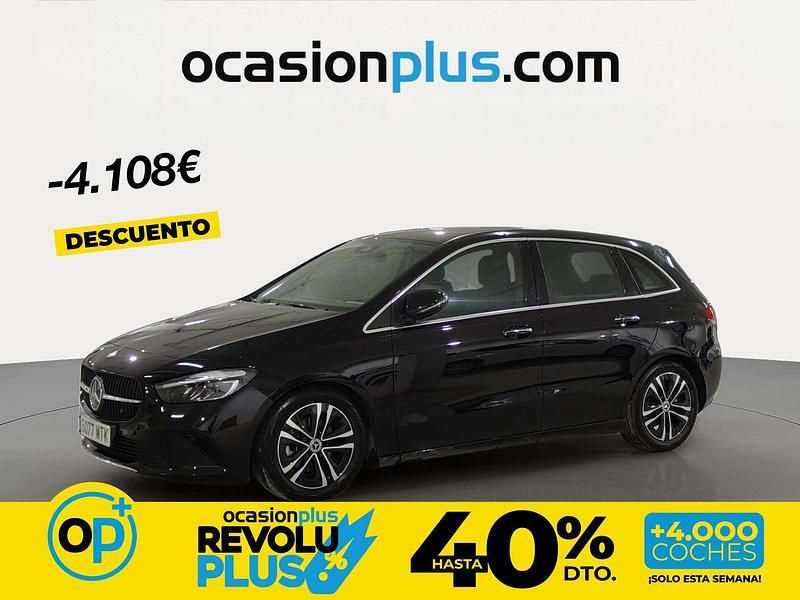 Usado Mercedes B180 136 CV (100 kW) 2024 Negro Monovolumen
