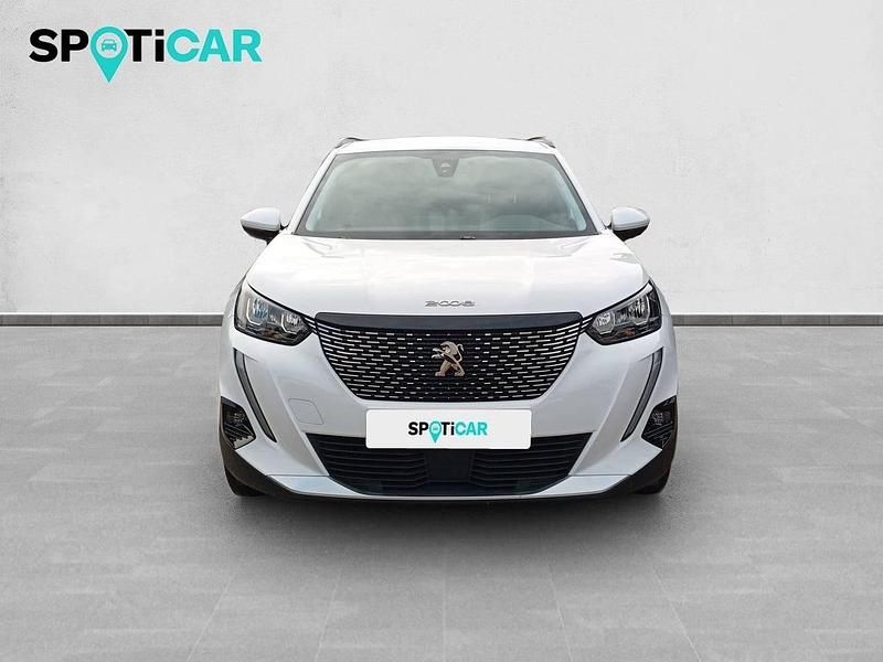 Usado Peugeot 2008 Allure 110 CV (80 kW) 2021 Blanco SUV