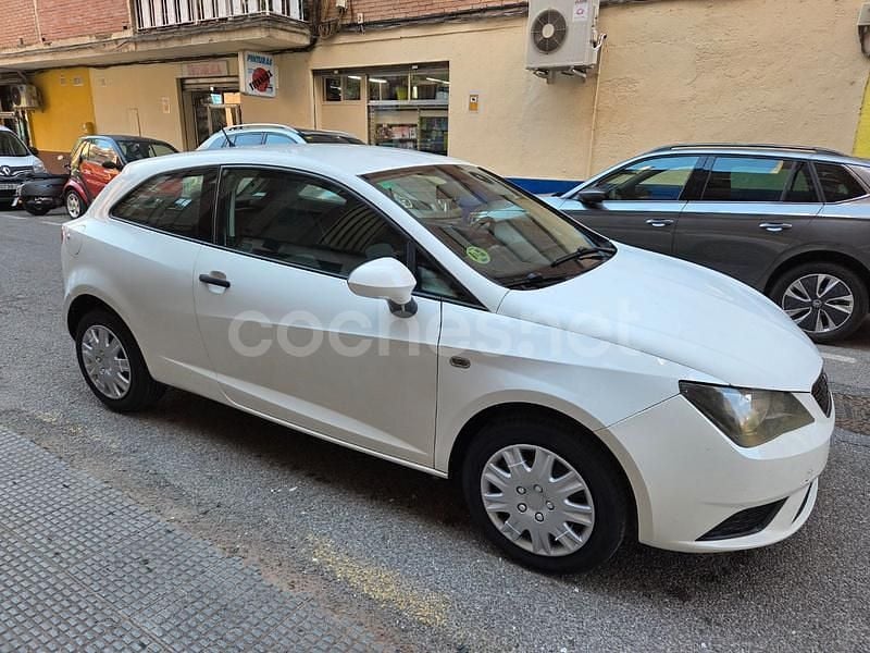 Blanco Usado 2014 Seat Ibiza ST Reference Familiar | 5890 € (Precio justo) - Imagen 1/4
