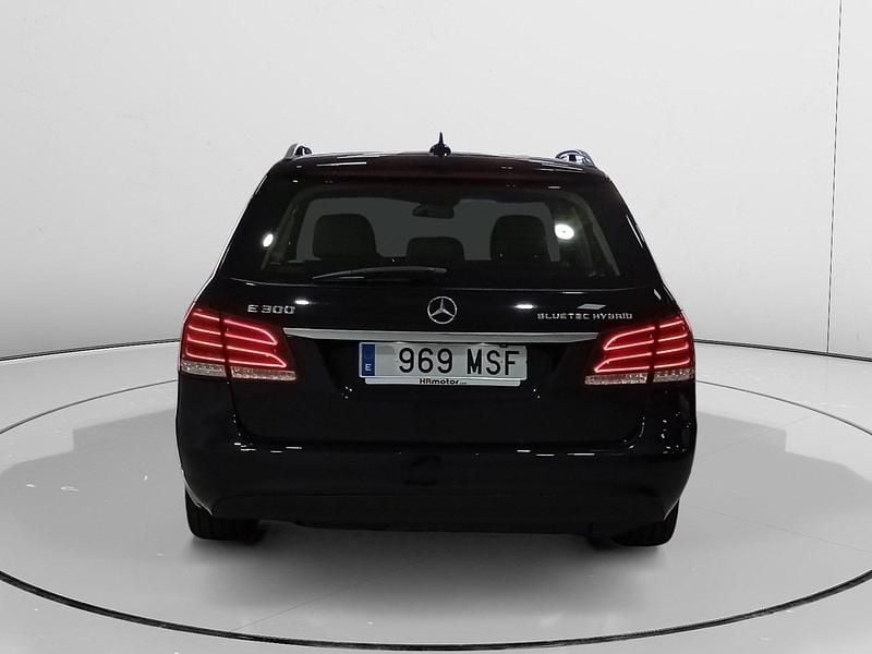 Usado Mercedes E300 231 CV (169 kW) 2015 Berlina