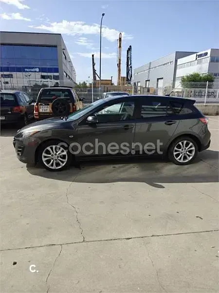 Usado Mazda 3 Active 109 CV (80 kW) 2009 Negro Berlina