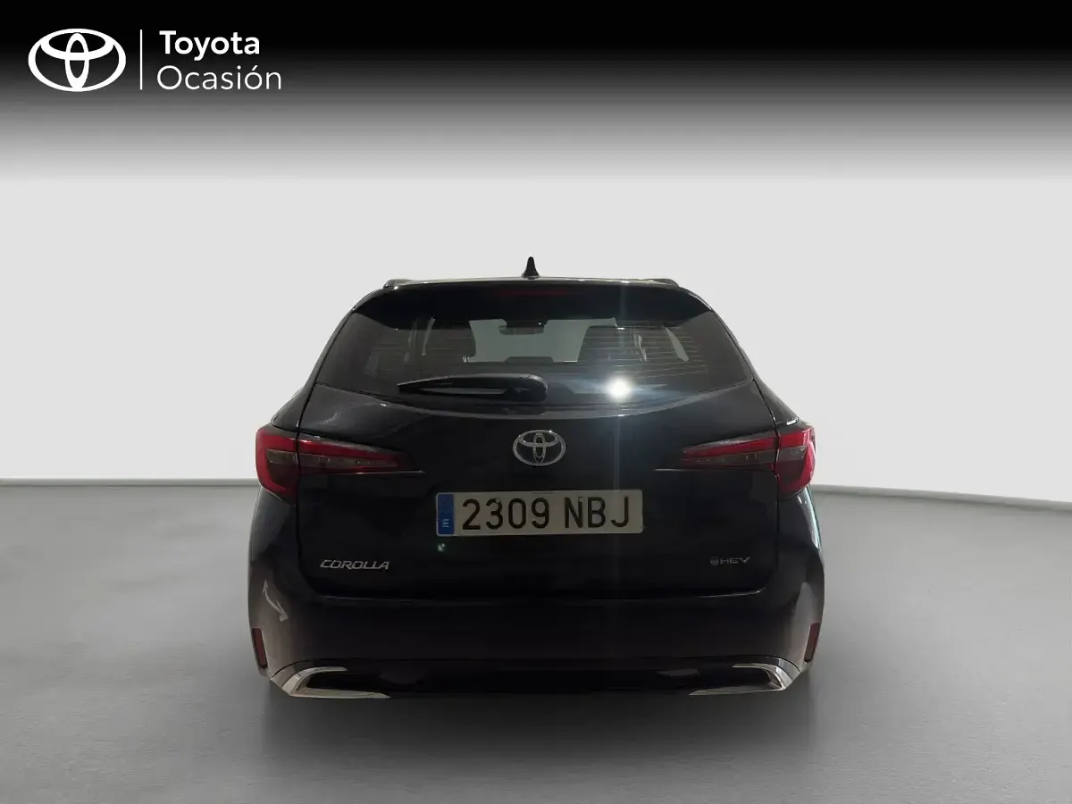 Begagnad Toyota Corolla Active 140 HK (102 kW) 2025 Svart Kombi