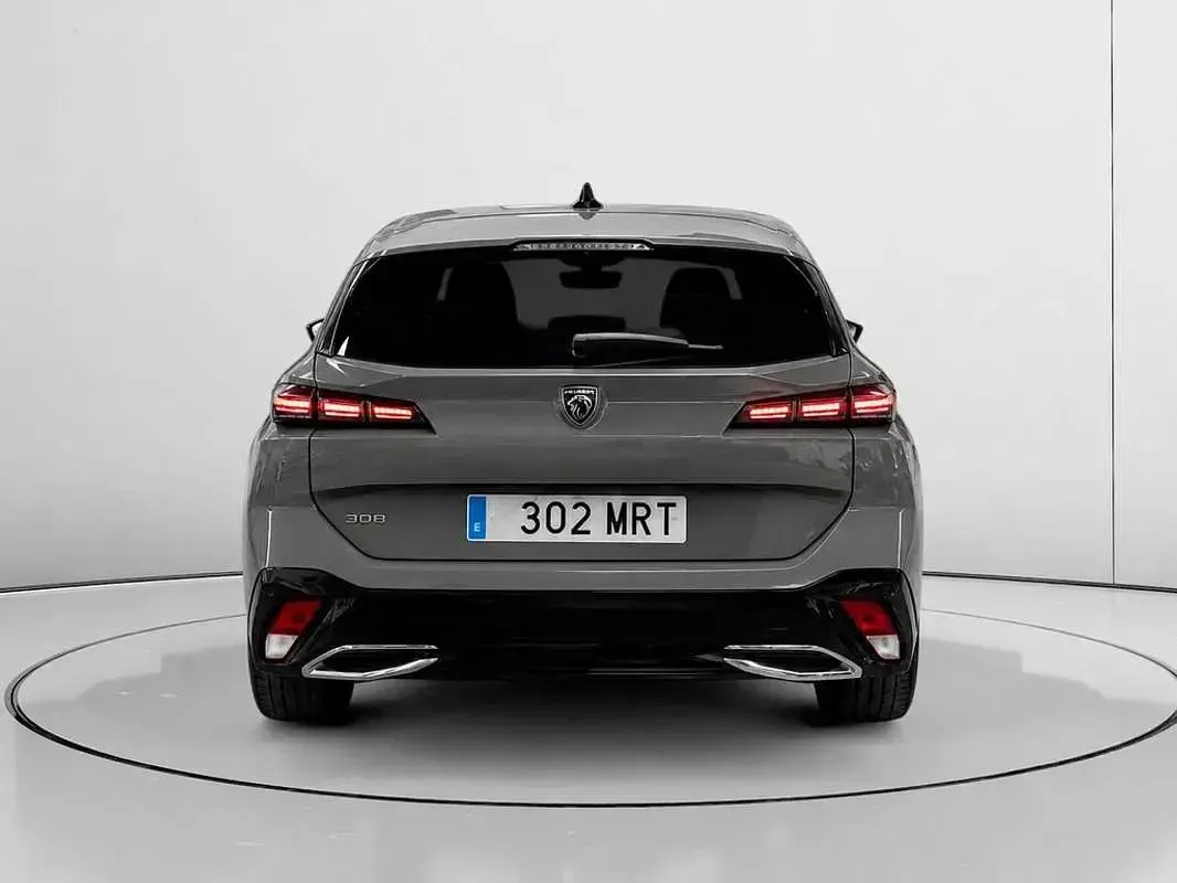 Usado Peugeot 308 Allure 131 CV (96 kW) 2024 Gris Utilitario