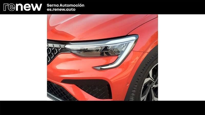 Usado Renault Arkana Techno 140 CV (102 kW) 2024 Rojo SUV