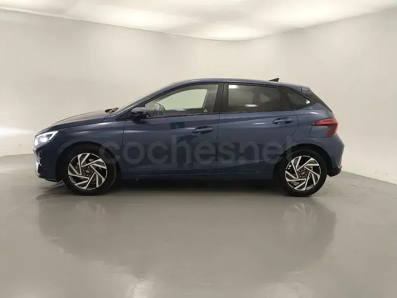 Usado Hyundai i20 79 CV (58 kW) 2025 Azul Utilitario