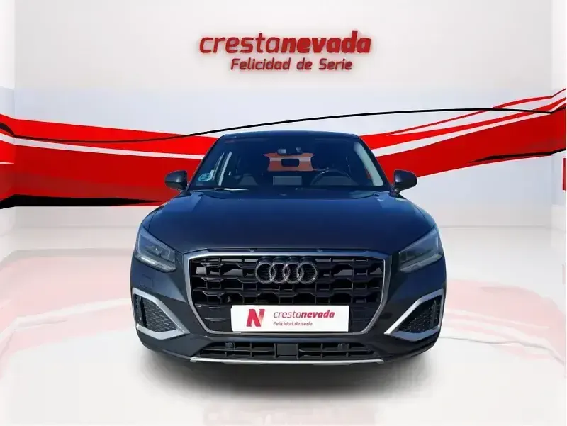 Usado Audi Q2 Advanced Plus 150 CV (110 kW) 2021 Gris SUV