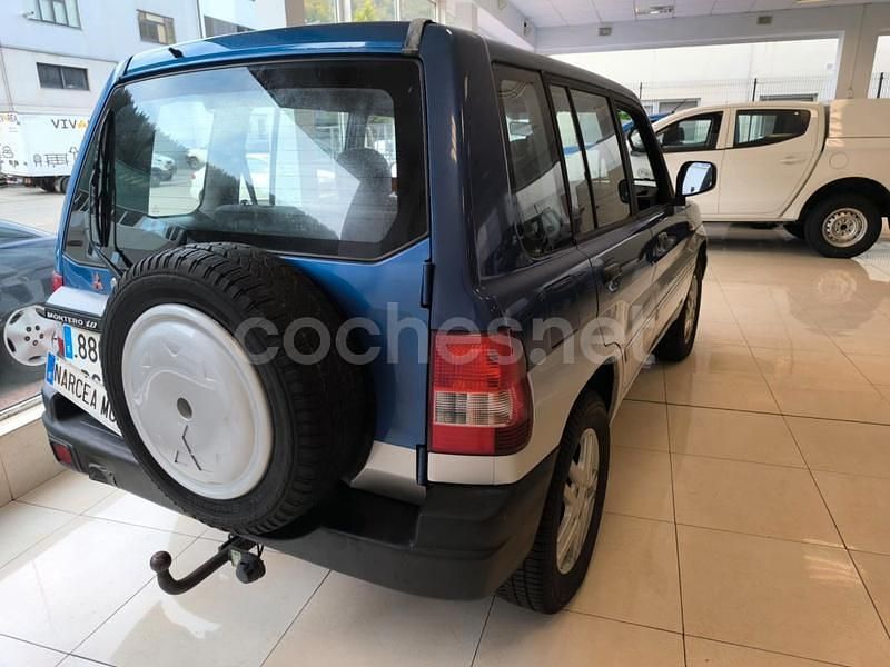 Usado Mitsubishi Montero Plus 129 CV (94 kW) 2001 Azul SUV