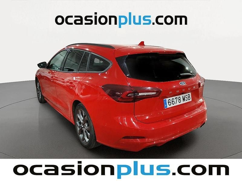 Usado Ford Focus ST-Line 155 CV (114 kW) 2024 Rojo Monovolumen