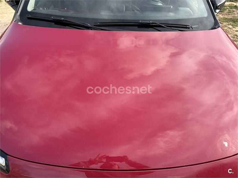 Usado Citroën C4 Feel 82 CV (60 kW) 2017 Granate Berlina