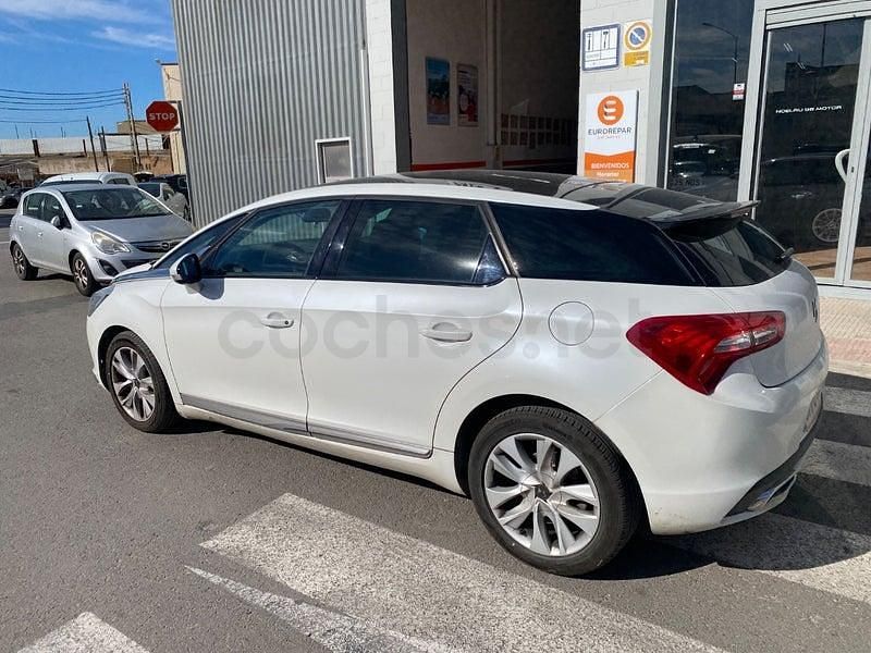 Usado DS Automobiles DS5 Style 120 CV (88 kW) 2016 Blanco Utilitario