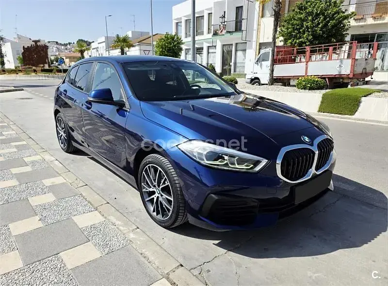 Usado BMW 120 Comfort Edition 190 CV (139 kW) 2020 Azul Berlina