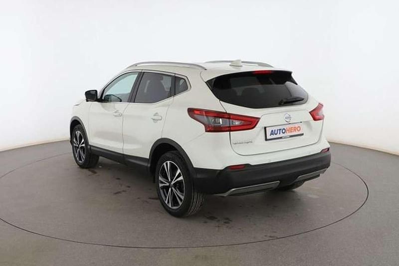 Usado Nissan Qashqai N-Connecta 141 CV (103 kW) 2019 Blanco SUV