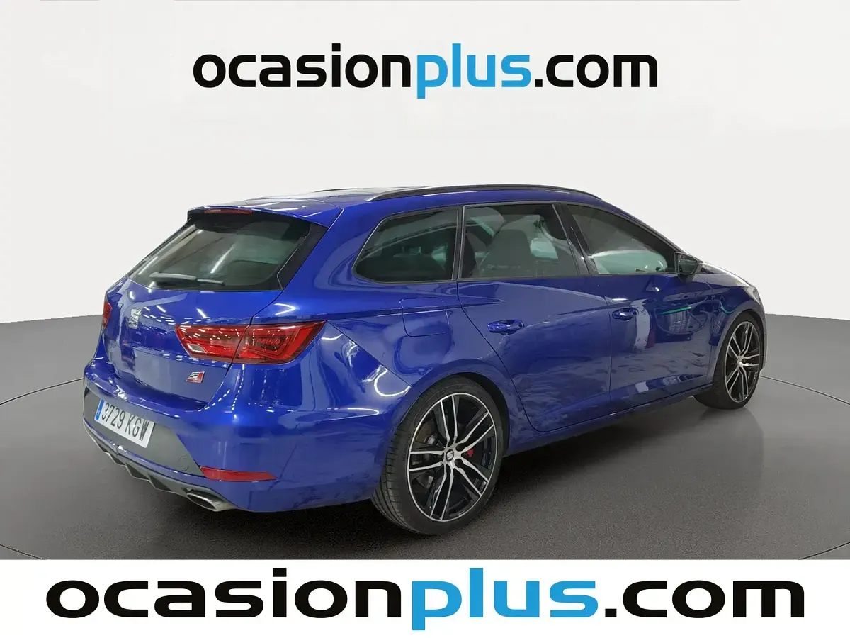 Usado Seat Leon CUPRA 300 CV (220 kW) 2018 Azul Monovolumen