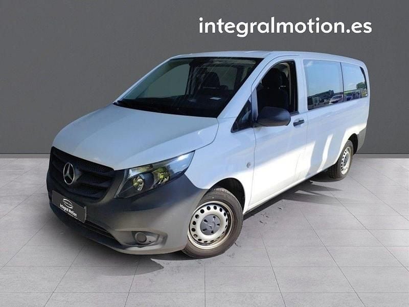 Blanco Usado 2022 Mercedes Vito Monovolumen | 31.404 € - Imagen 1/4