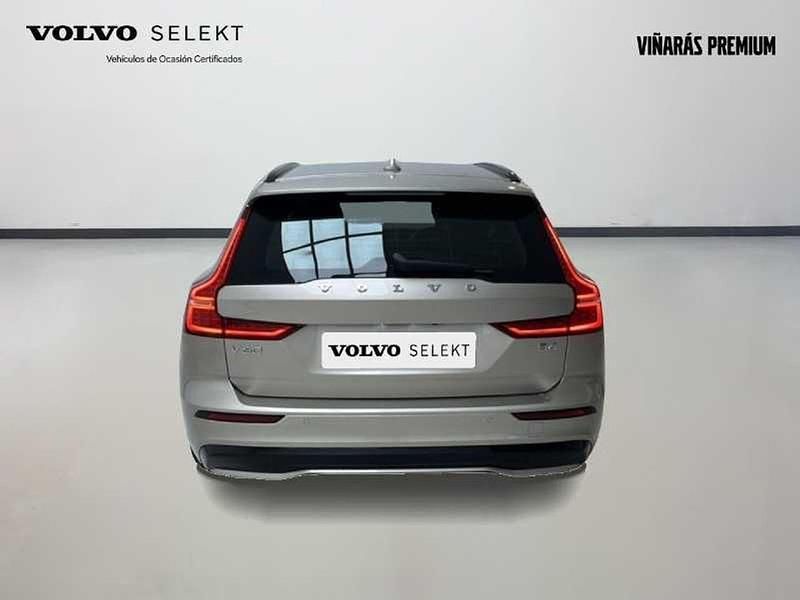 Usado Volvo V60 Plus 197 CV (144 kW) 2025 Beige Familiar