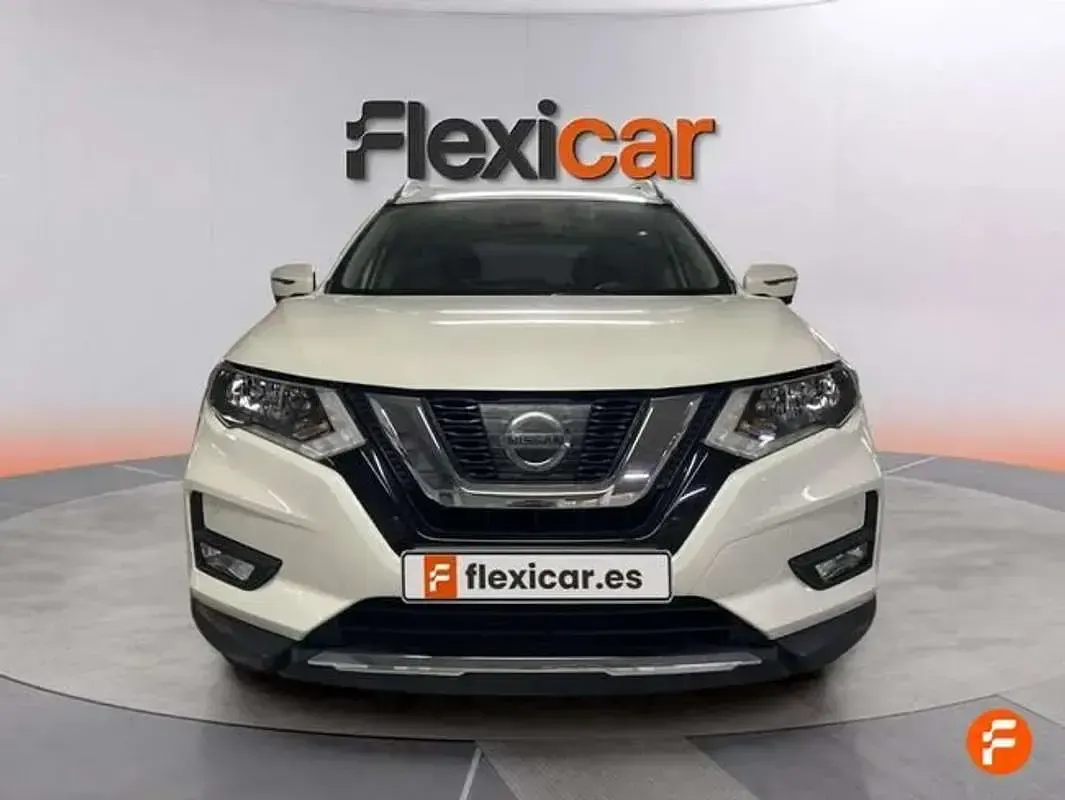 Usado Nissan X-Trail Tekna 163 CV (119 kW) 2018 Blanco SUV