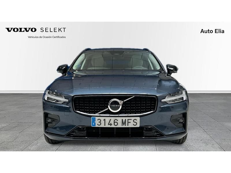 Usado Volvo V60 Plus 197 CV (144 kW) 2023 Azul Familiar