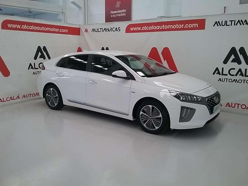 Usado Hyundai Ioniq 141 CV (103 kW) 2020 Blanco Utilitario