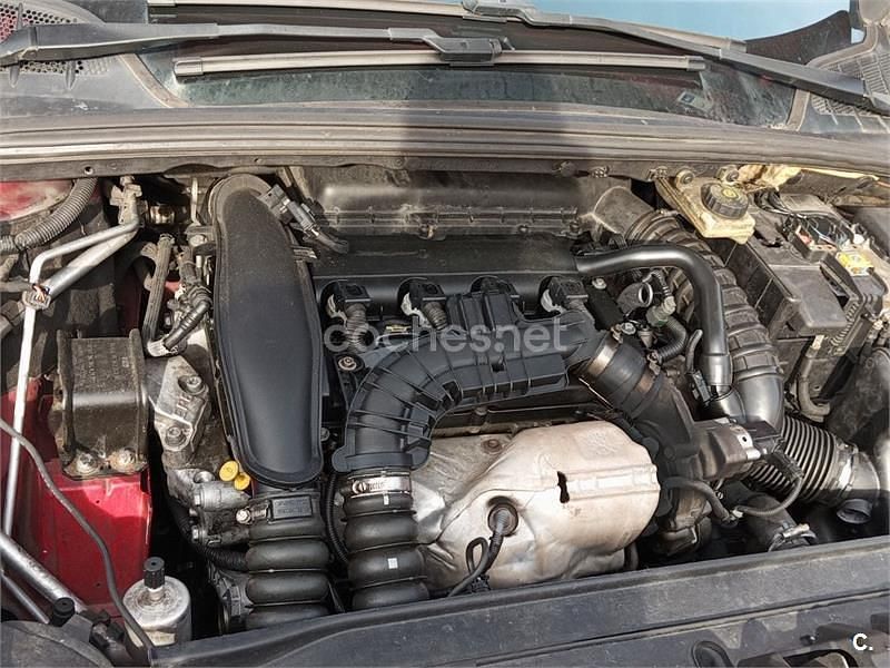 Usado Peugeot 308 GTi 175 CV (128 kW) 2008 Granate Berlina