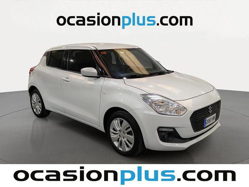 Usado Suzuki Swift 90 CV (66 kW) 2019 Blanco Utilitario