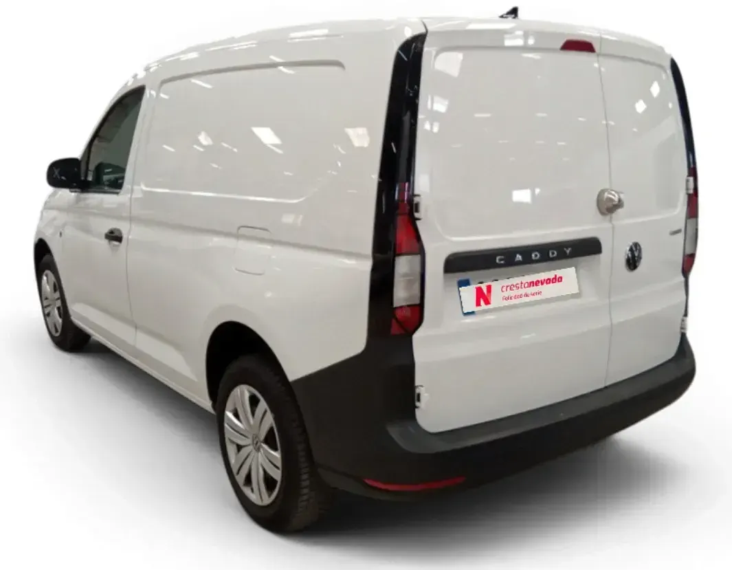 Usado VW Caddy 122 CV (89 kW) 2022 Blanco Monovolumen