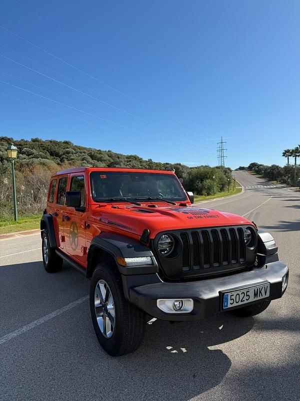 Naranja Usado 2019 Jeep Wrangler Unlimited Sahara SUV | 49.500 € (Precio justo) - Imagen 1/4