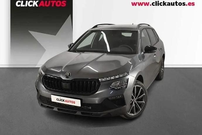 Usado Skoda Kamiq Sport 115 CV (84 kW) 2025 Plata SUV