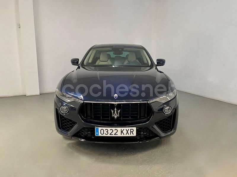 Usado Maserati Levante 350 CV (257 kW) 2019 Azul SUV