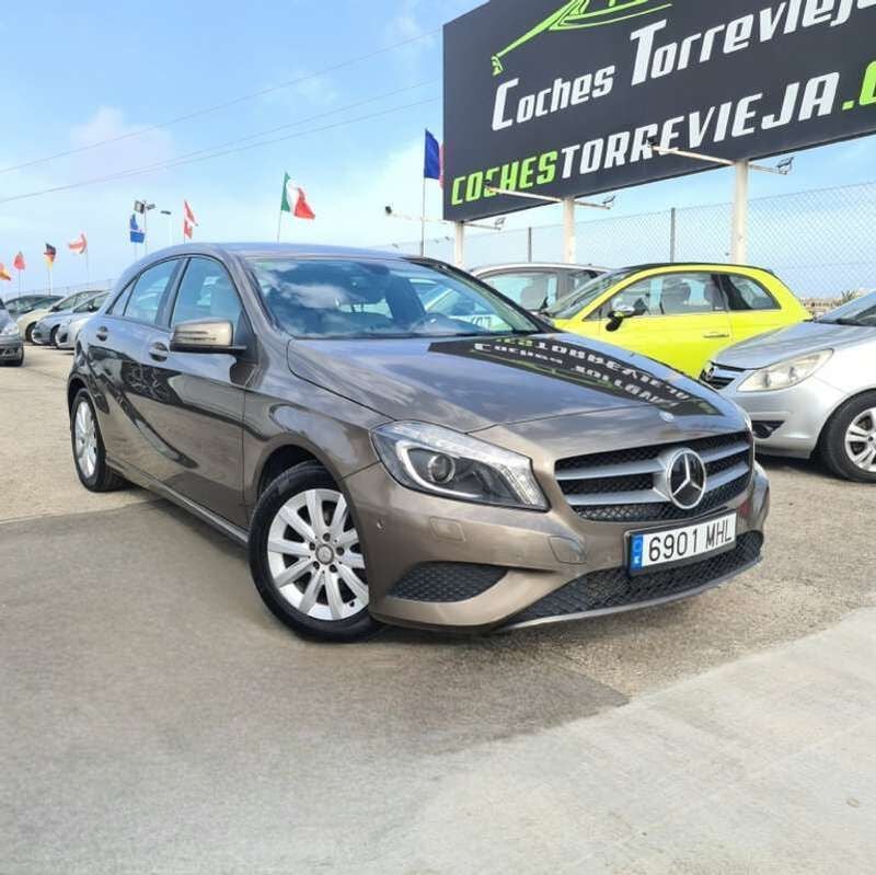 Gris Usado 2013 Mercedes A180 Utilitario | 12.500 € (Super precio) - Imagen 1/4
