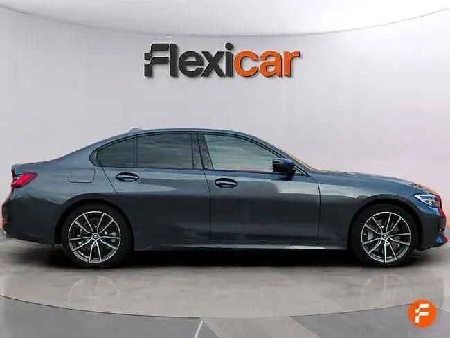 Usado BMW 330 258 HP (189 kW) 2021 Cinzento Sedan
