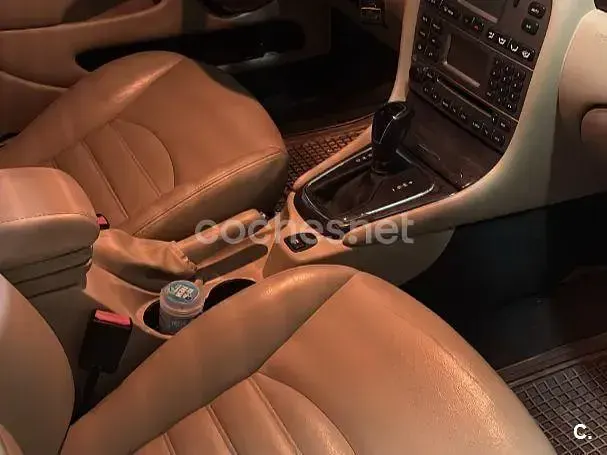 Usado Jaguar X-type Executive 145 CV (106 kW) 2009 Negro Berlina