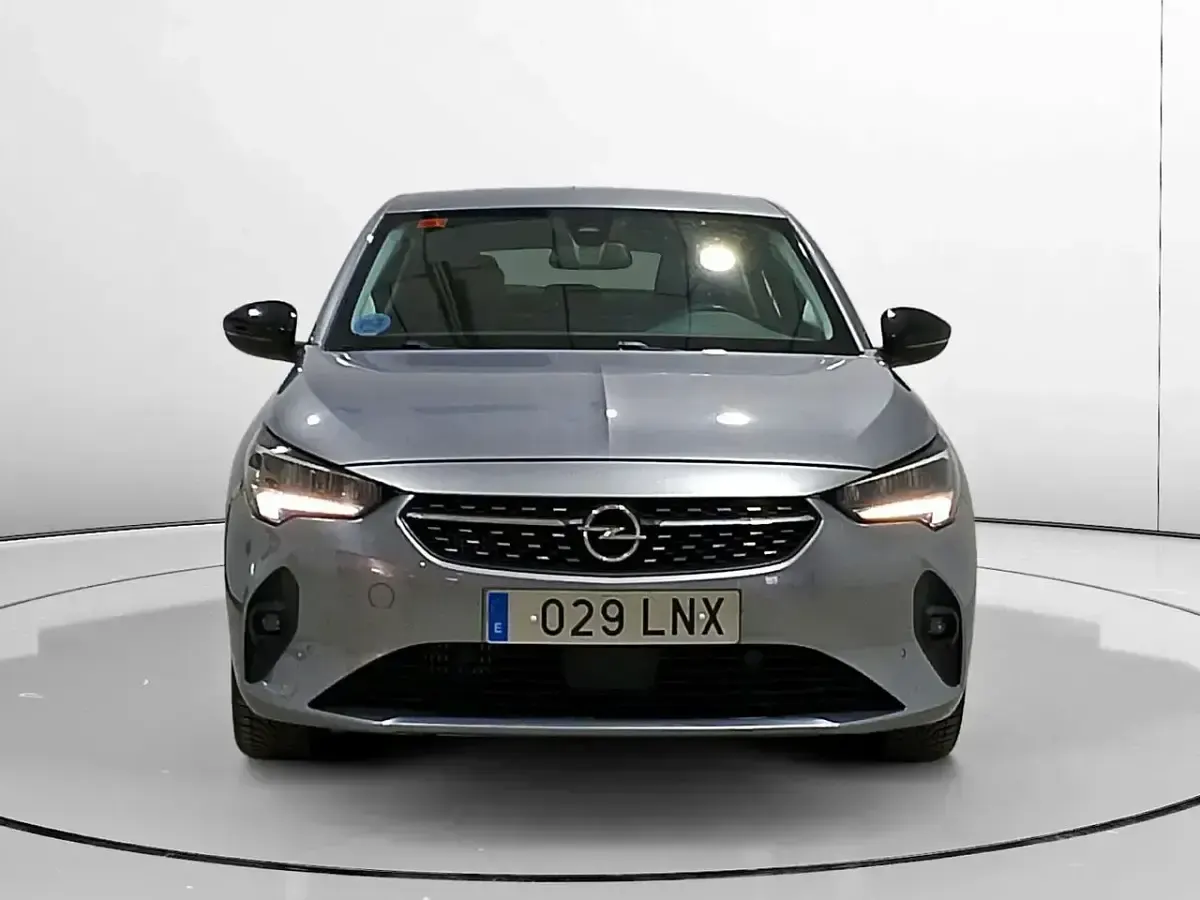 Usado Opel Corsa Elegance 100 CV (73 kW) 2021 Gris Utilitario