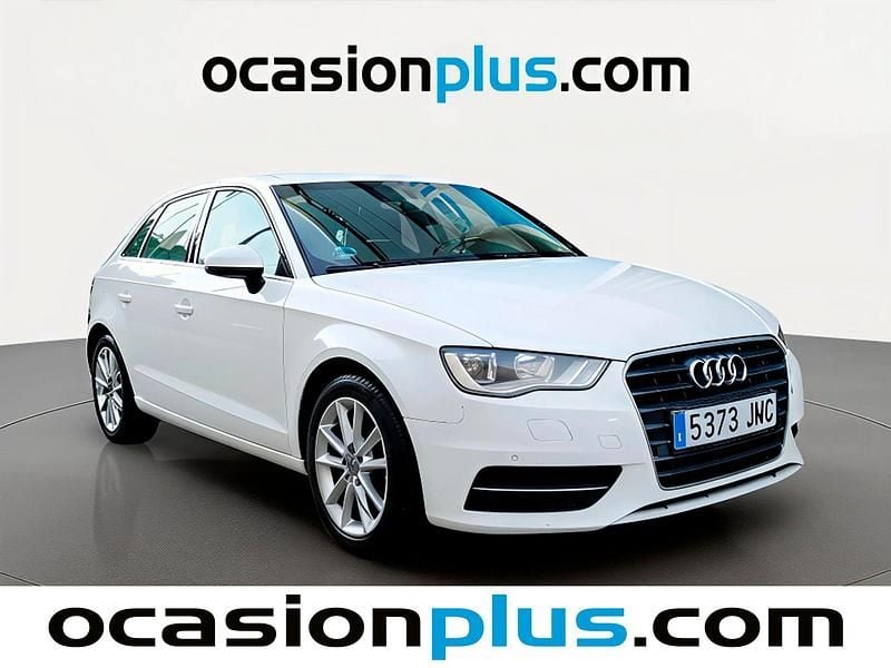 Usado Audi A3 Sportback Advanced Plus 125 CV (91 kW) 2016 Blanco Utilitario