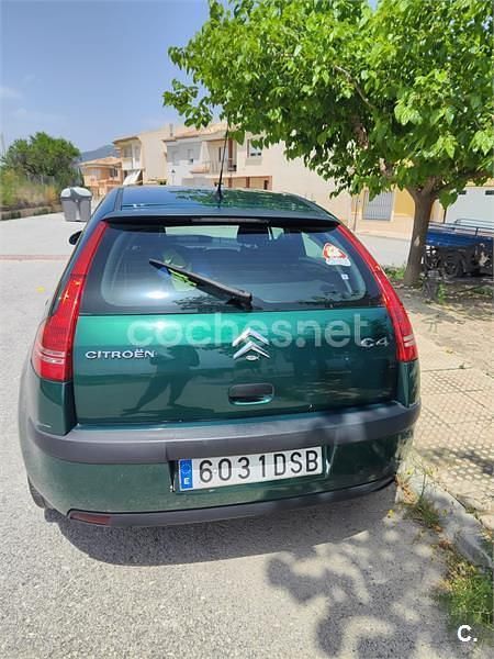 Verde Usado 2005 Citroën C4 VTR Sport Berlina | 2300 € (Precio justo) - Imagen 1/4