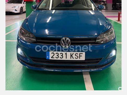 Usado VW Polo 75 CV (55 kW) 2019 Azul Utilitario