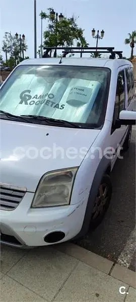 Usado Ford Tourneo Connect Trend 115 CV (84 kW) 2013 Blanco Monovolumen