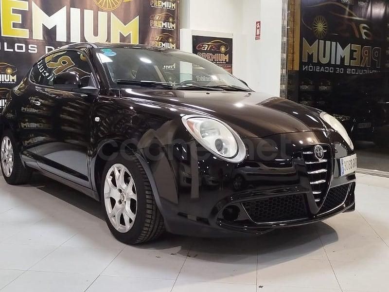 Usado Alfa Romeo GT Junior 78 CV (57 kW) 2008 Negro Berlina