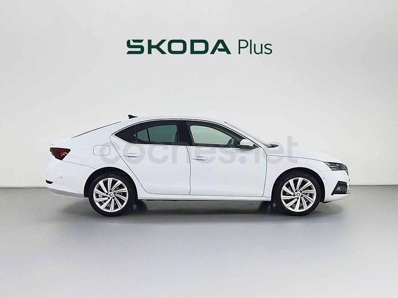 Brugt Skoda Octavia Selection 204 HK (150 kW) 2024 Hvid Sedan
