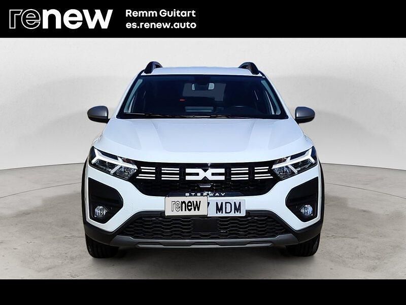 Usado Dacia Sandero Expression 100 CV (73 kW) 2023 Blanco Berlina