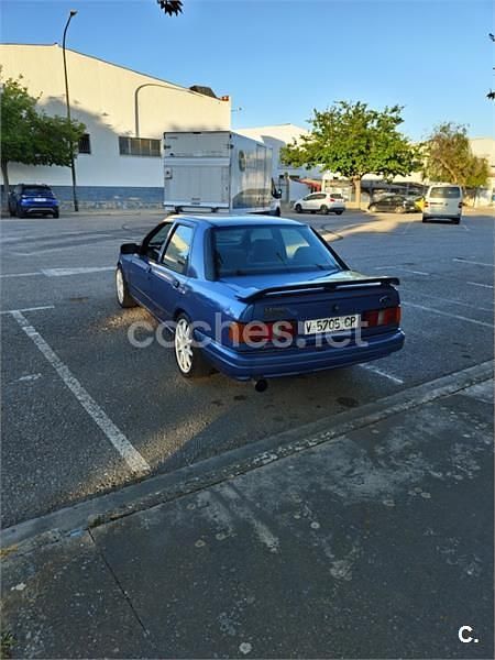 Usado Ford Sierra 204 CV (150 kW) 1988 Azul Berlina