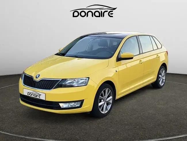 Usado Skoda Rapid Ambition 86 CV (63 kW) 2014 Amarillo Berlina