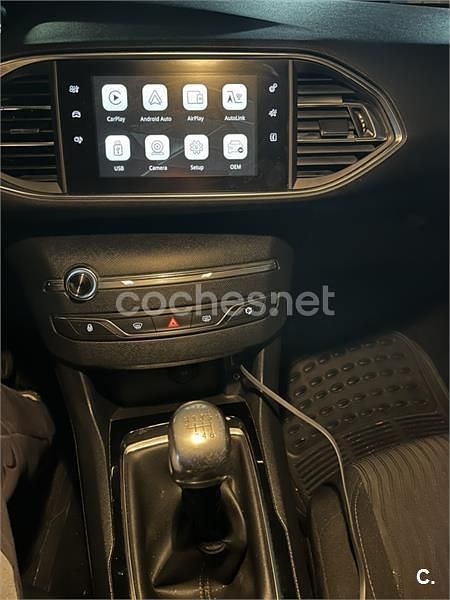 Usado Peugeot 308 Active 130 CV (95 kW) 2014 Negro Berlina