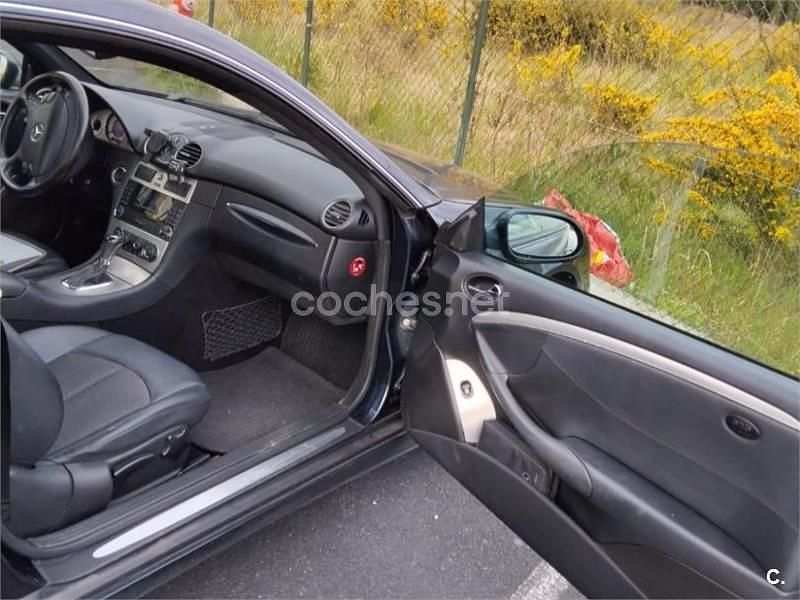 Usado Mercedes CLK220 Avantgarde 150 CV (110 kW) 2005 Negro Coupe
