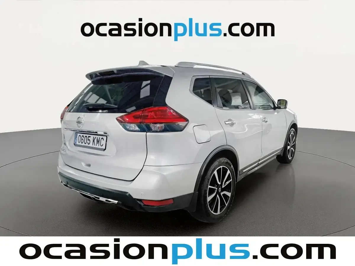 Usado Nissan X-Trail Tekna 131 CV (96 kW) 2018 Gris plata SUV