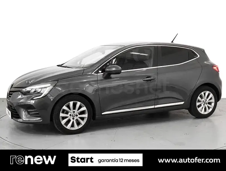 Usado Renault Clio V Zen 100 CV (73 kW) 2021 Gris / plata Berlina