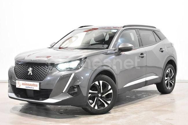 Usado Peugeot 2008 Allure 101 CV (74 kW) 2020 Gris / plata SUV