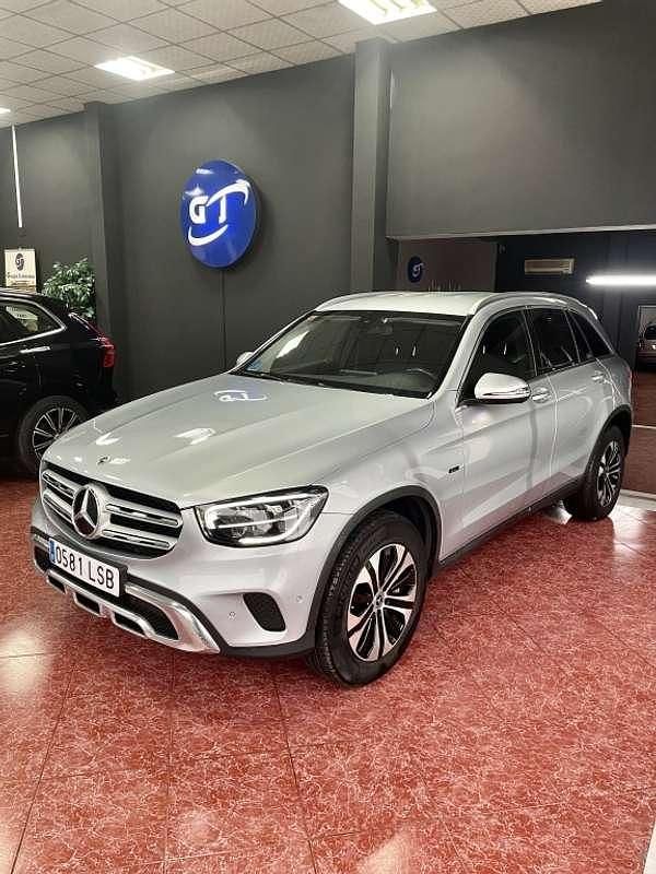 Usado Mercedes GLC300e 306 CV (225 kW) 2021 Plateado SUV