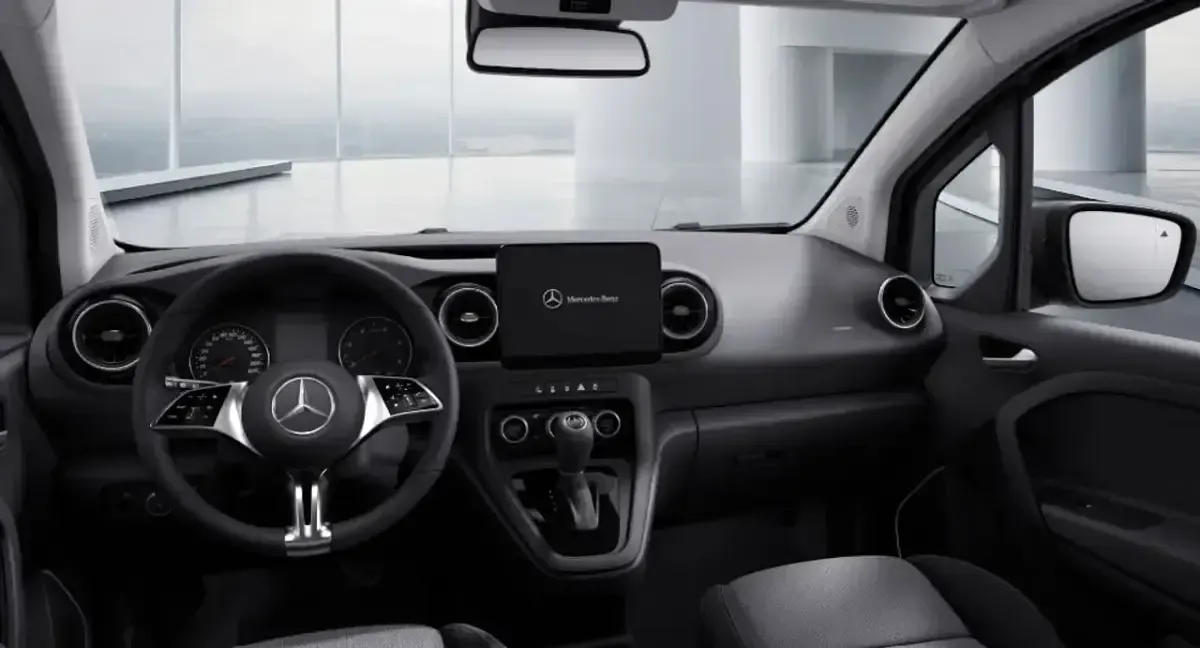 Nuevo Mercedes Citan 110 95 CV (69 kW) 2025 Negro Monovolumen
