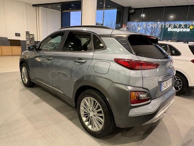 Usado Hyundai Kona 120 CV (88 kW) 2019 Gris / plata SUV